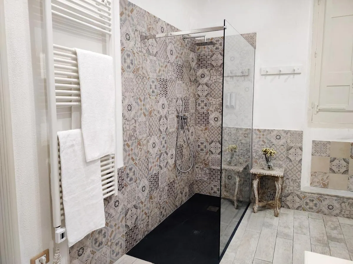 كوارتو سانتيلينا Hibiscus Comfort Stay فندق مبيت وإفطار